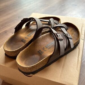 Brown Birkenstock Mayari